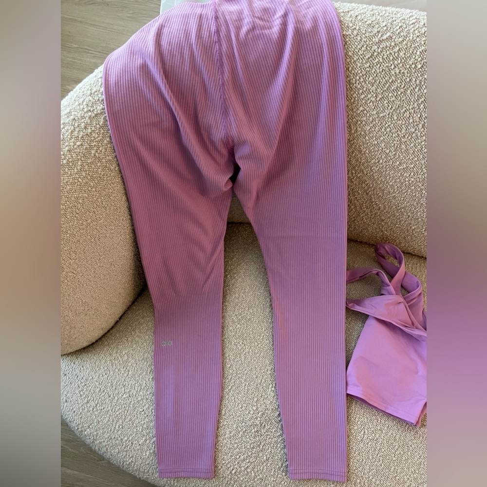 Alo Yoga Ribbed High Waist Blissful Legging in Pink Lavender, Size Xs, NWOT